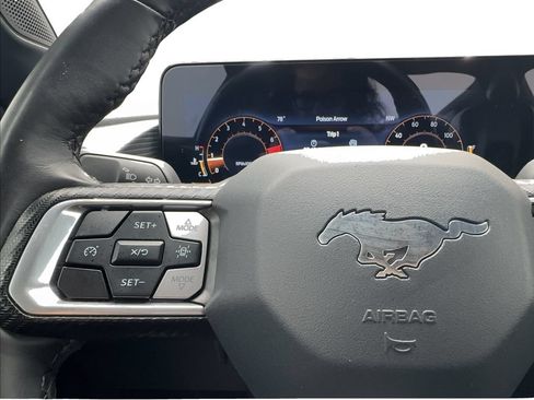 Used 2025 Ford Mustang Premium RWD image 38