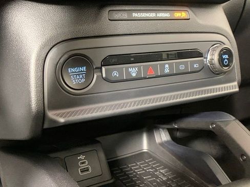 Used 2025 Ford Bronco Sport Big Bend image 16