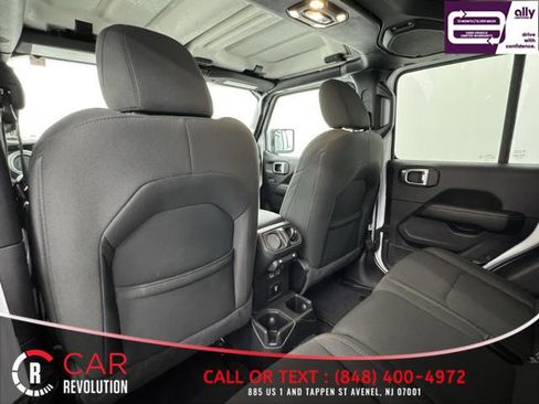 Used 2021 Jeep Gladiator Overland AWD/4WD image 43