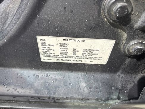 Used 2023 Tesla Model Y Long Range AWD/4WD image 5