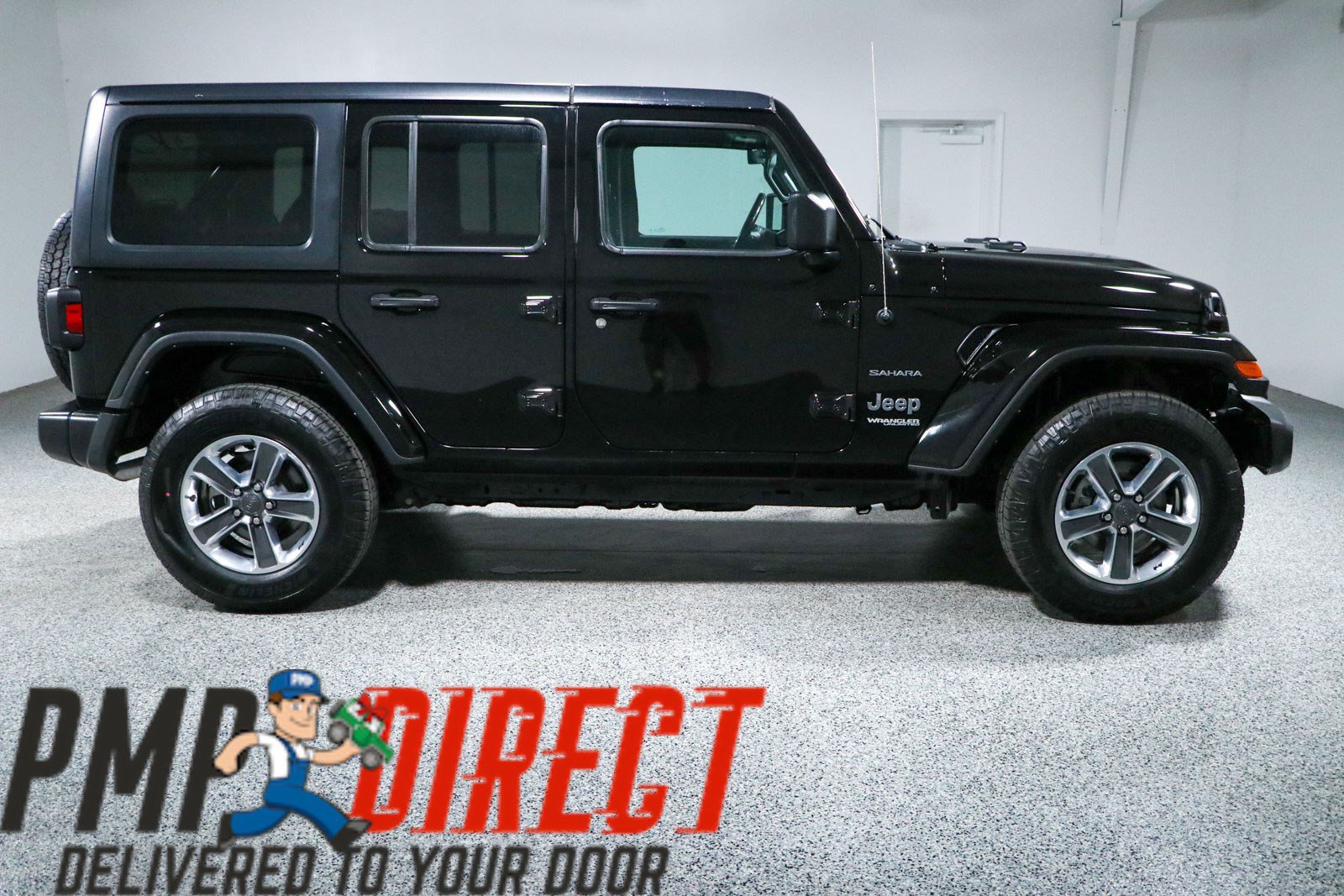 Used 2022 Jeep Wrangler Unlimited Sahara w/ Cold Weather Group AWD/4WD image 6