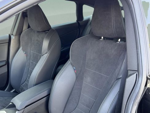 Used 2025 BMW 228i xDrive w/ Technology Package image 25