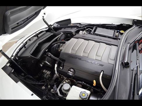 Used 2017 Chevrolet Corvette Stingray Coupe w/ Carbon Flash Badge Package RWD image 20