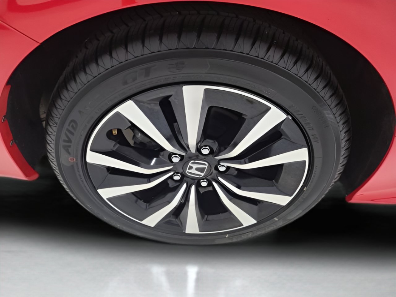 Used 2023 Honda Civic EX image 8