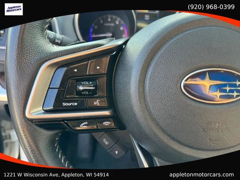 Used 2018 Subaru Outback 2.5i Limited image 16