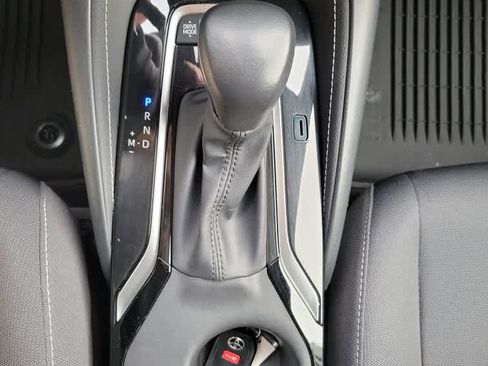 Used 2023 Toyota Corolla SE image 16