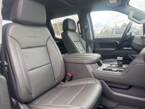 New 2026 GMC Sierra 1500 Denali AWD/4WD image 11