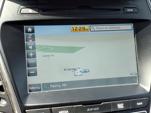 Used 2018 Hyundai Santa Fe Sport w/ 2.0T Ultimate Tech Package 05 AWD/4WD image 23