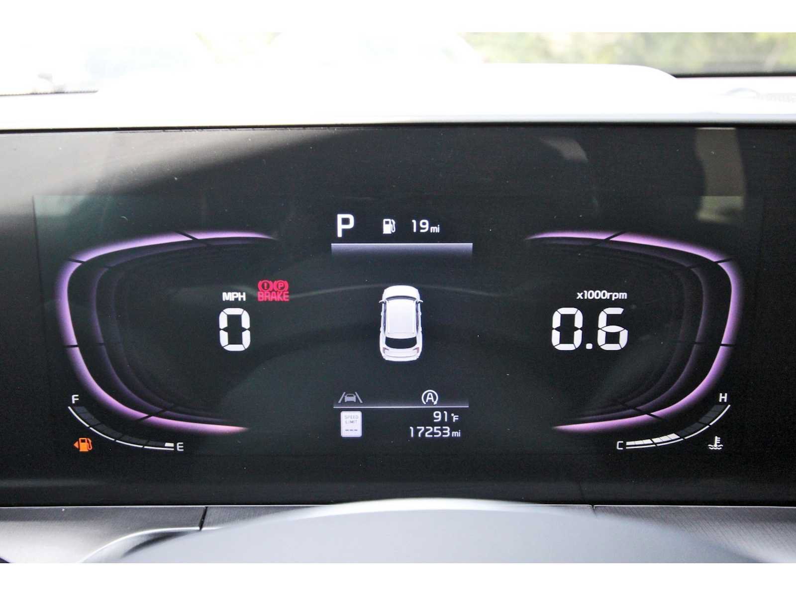 Used 2024 Kia Telluride S FWD image 15