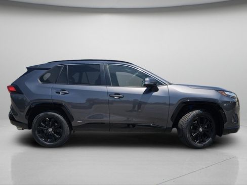 Used 2023 Toyota RAV4 SE w/ Convenience Package AWD/4WD image 23