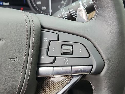 Certified 2025 Cadillac XT6 Sport w/ Platinum Package image 23