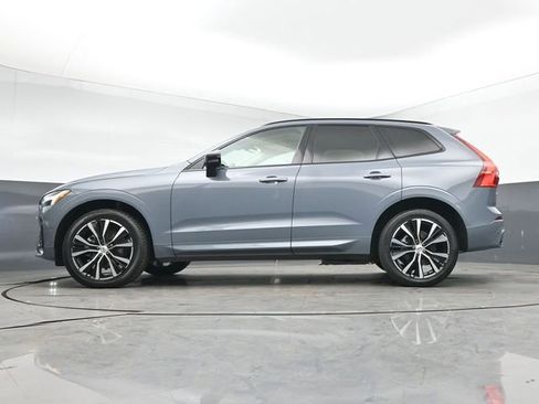 Used 2023 Volvo XC60 B5 Plus w/ Climate Package image 39