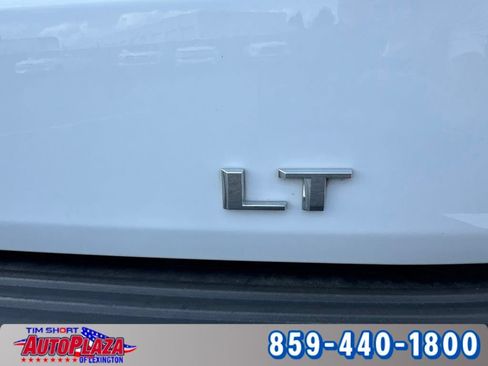 Used 2023 Chevrolet Suburban LT RWD image 21