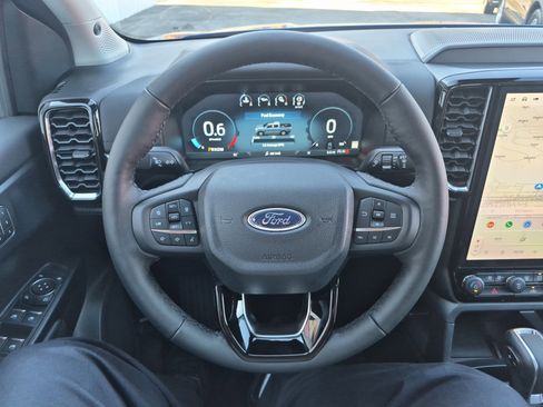 New 2025 Ford Ranger Lariat w/ Black Appearance Package image 29