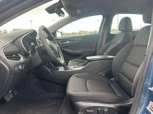 Used 2024 Chevrolet Malibu LT FWD image 25