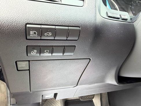 Used 2019 Lexus RX 350 FWD w/ Navigation Package image 28