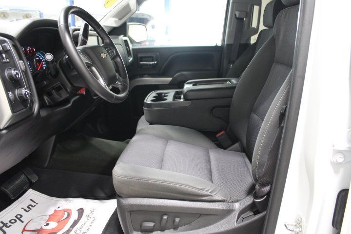 Used 2017 Chevrolet Silverado 1500 LT w/ All Star Edition AWD/4WD image 18