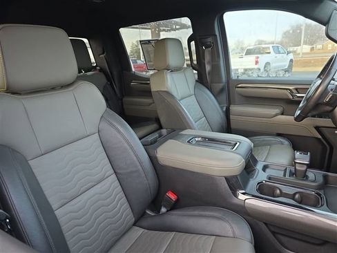 Certified 2022 Chevrolet Silverado 1500 ZR2 w/ Technology Package image 37