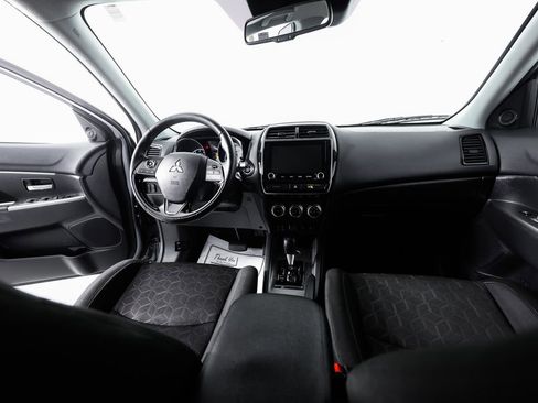 Used 2021 Mitsubishi Outlander Sport SE image 17