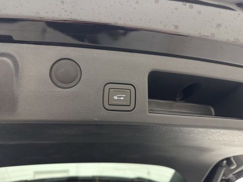 New 2026 GMC Terrain Elevation w/ Elevation Premium Package image 8