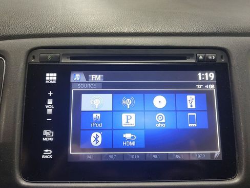 Used 2016 Honda HR-V EX image 9