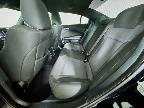 Used 2020 Dodge Charger SXT image 26