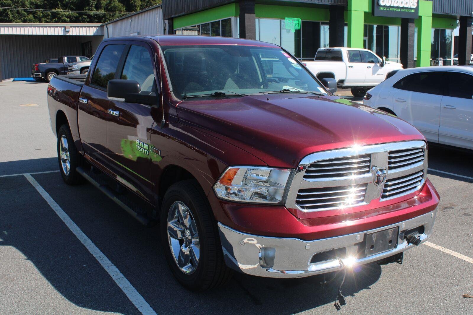 Used 2017 RAM 1500 Big Horn AWD/4WD image 3