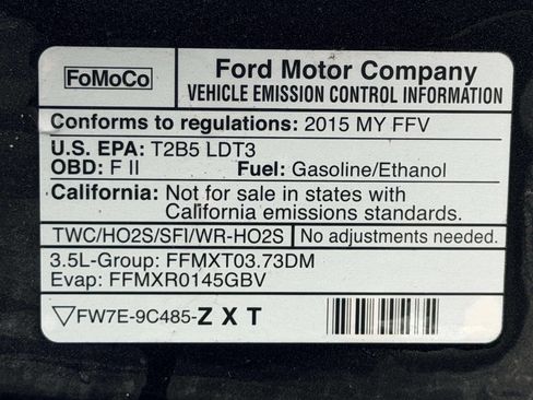 Used 2015 Ford Explorer XLT w/ Equipment Group 202A AWD/4WD image 13