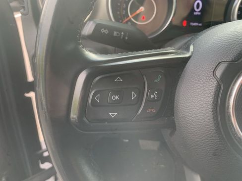 Used 2018 Jeep Wrangler Unlimited Sport S image 12