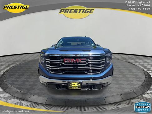 Used 2022 GMC Sierra 1500 SLT w/ Max Trailering Package AWD/4WD image 2