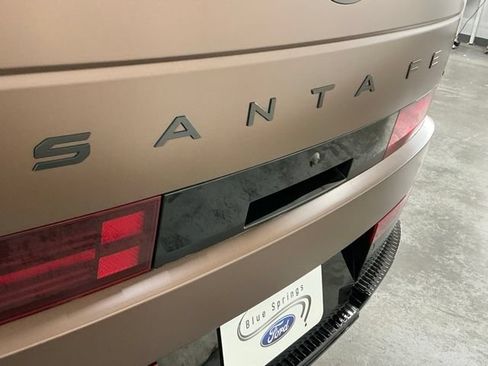 Used 2024 Hyundai Santa Fe Calligraphy AWD/4WD image 6