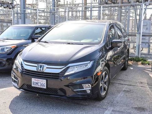 Used 2019 Honda Odyssey Touring image 5