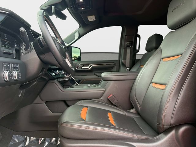 Used 2024 GMC Sierra 2500 AT4 w/ AT4 Premium Plus Package AWD/4WD image 17
