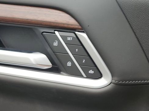 New 2026 GMC Sierra 3500 Denali Ultimate image 17