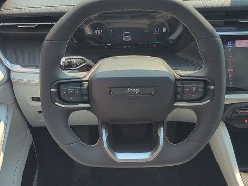 Used 2026 Jeep Cherokee Overland w/ Advanced Pro Tech Group AWD/4WD image 10