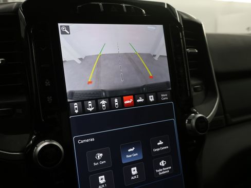 Used 2024 RAM 3500 Big Horn w/ Level 2 Equipment Group image 20