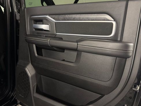 Used 2024 RAM 2500 Big Horn w/ Bed Utility Group image 31