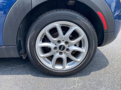 Used 2016 MINI Cooper 4-Door Hardtop image 12