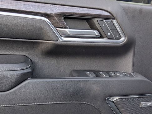 Used 2024 Chevrolet Silverado 3500 LTZ w/ LTZ Convenience Package image 12