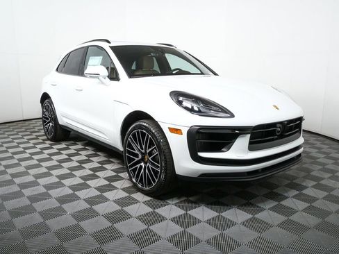 New 2026 Porsche Macan S image 28