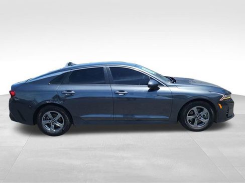 Used 2021 Kia K5 LXS FWD image 14