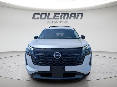 New 2026 Nissan Pathfinder Platinum w/ Cargo Package AWD/4WD image 31