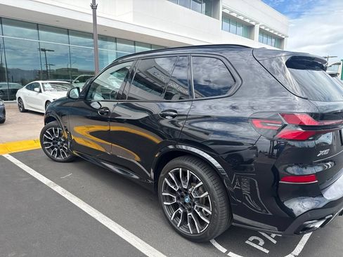 Used 2024 BMW X5 xDrive50e w/ M Sport Package AWD/4WD image 4
