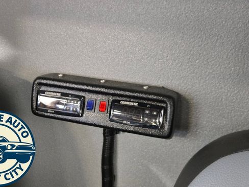 Used 2016 Ford Transit Connect XL image 22