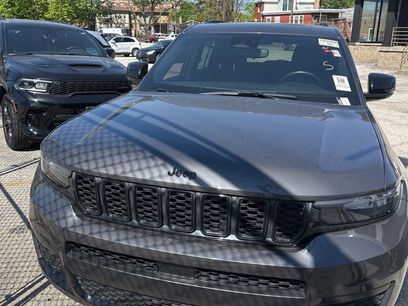 Used 2022 Jeep Grand Cherokee L Laredo