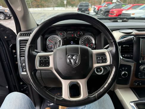 Used 2015 RAM 3500 Laramie w/ Black Appearance Group image 33
