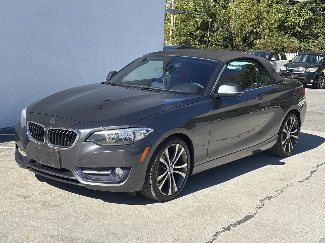 Used 2017 BMW 230i xDrive Convertible AWD/4WD image 10