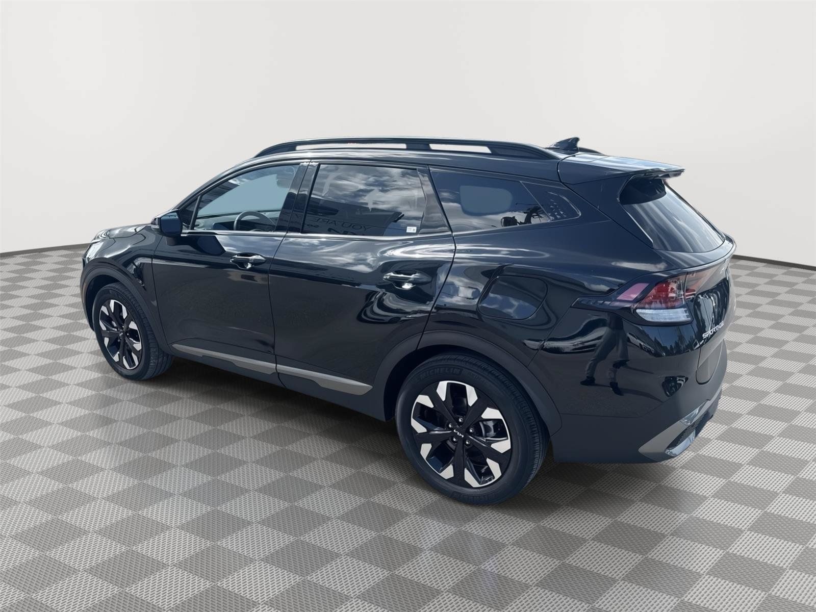 Used 2024 Kia Sportage X-Line AWD/4WD image 9