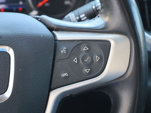 Used 2020 GMC Terrain SLE FWD image 13