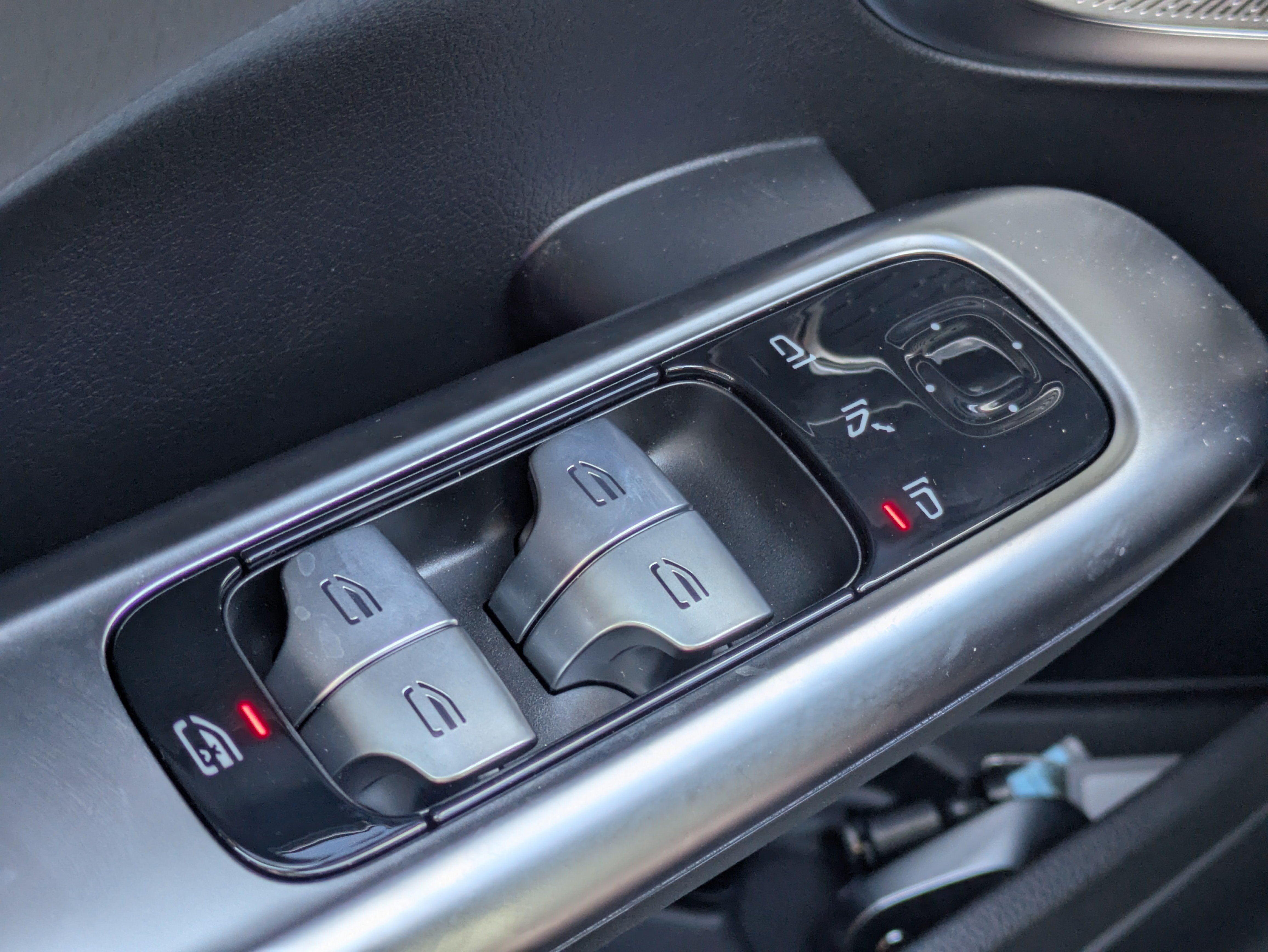 New 2026 Mercedes-Benz C 300 4MATIC Sedan image 23